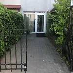Bed & Breakfast Przy Koniu Trojanskim Luboń